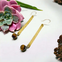 Load image into Gallery viewer, Tiger's eye mixed metal earrings