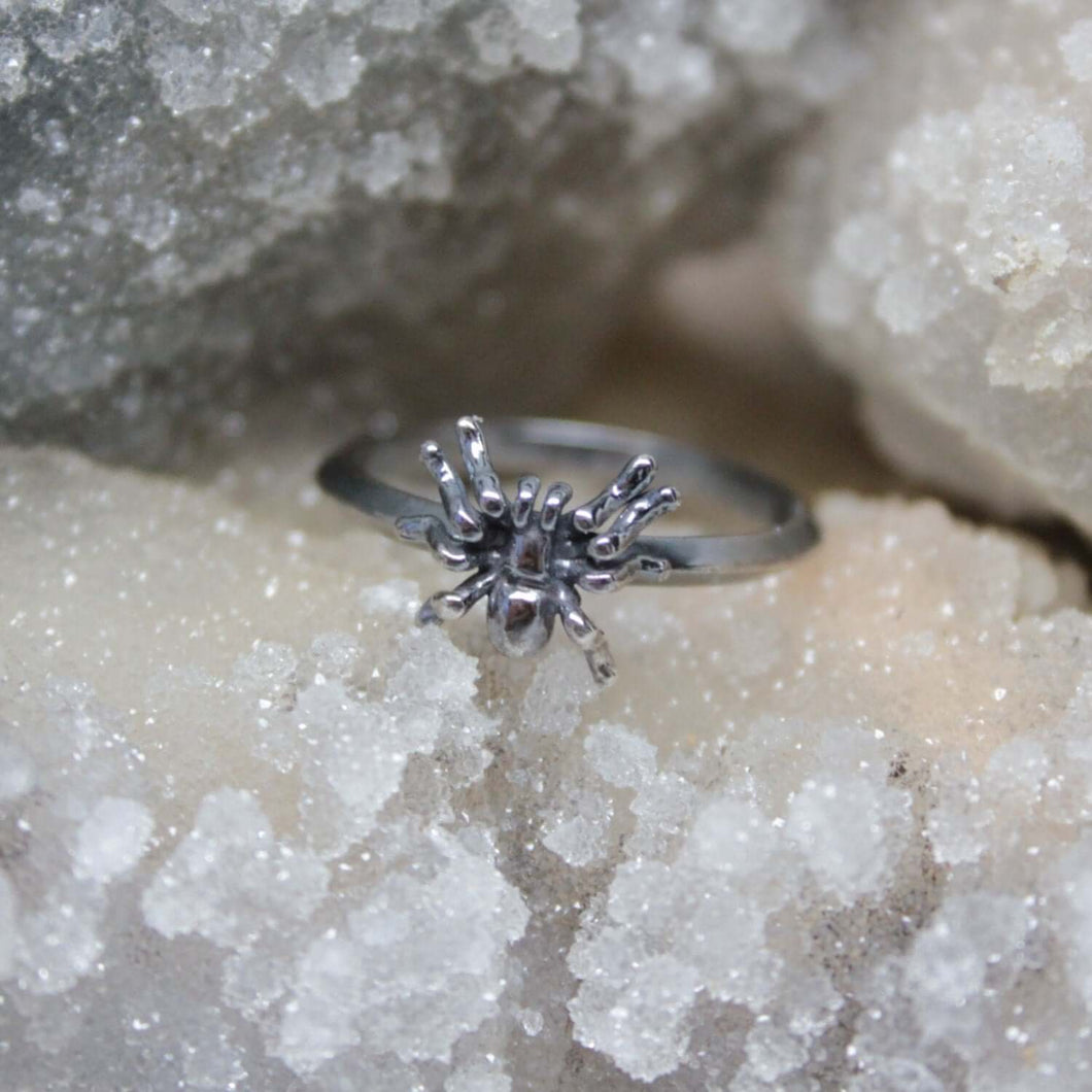 Spooky Sterling Silver Spider Ring. Sterling silver arachnid stacking ring. Halloween goth jewelry.