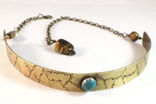 Load image into Gallery viewer, Turquoise &amp; brass choker
