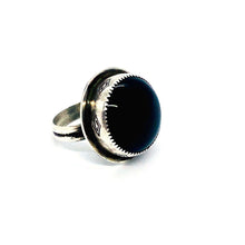 Load image into Gallery viewer, Onyx Sterling Silver Ring &quot;Protecao&quot;
