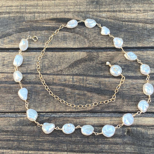 Ethereal Harmony: Handcrafted Labradorite and Pearl Gold-Filled Necklace